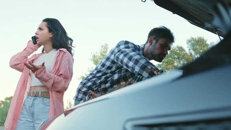 couple's vehicle broke down